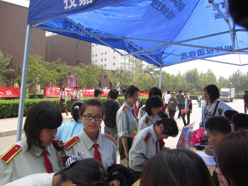 图片说明